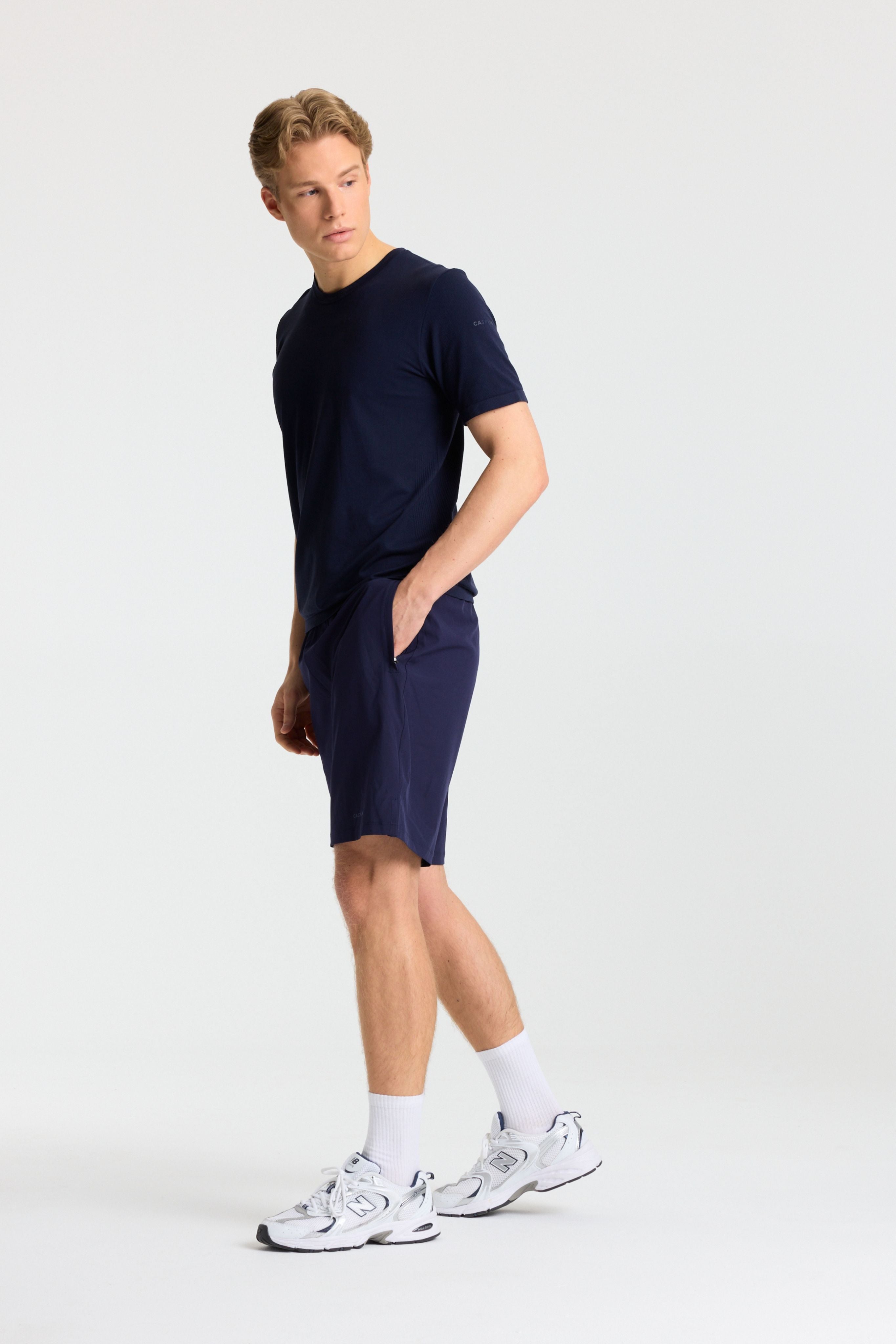 M. Seamlite® Tee - Navy